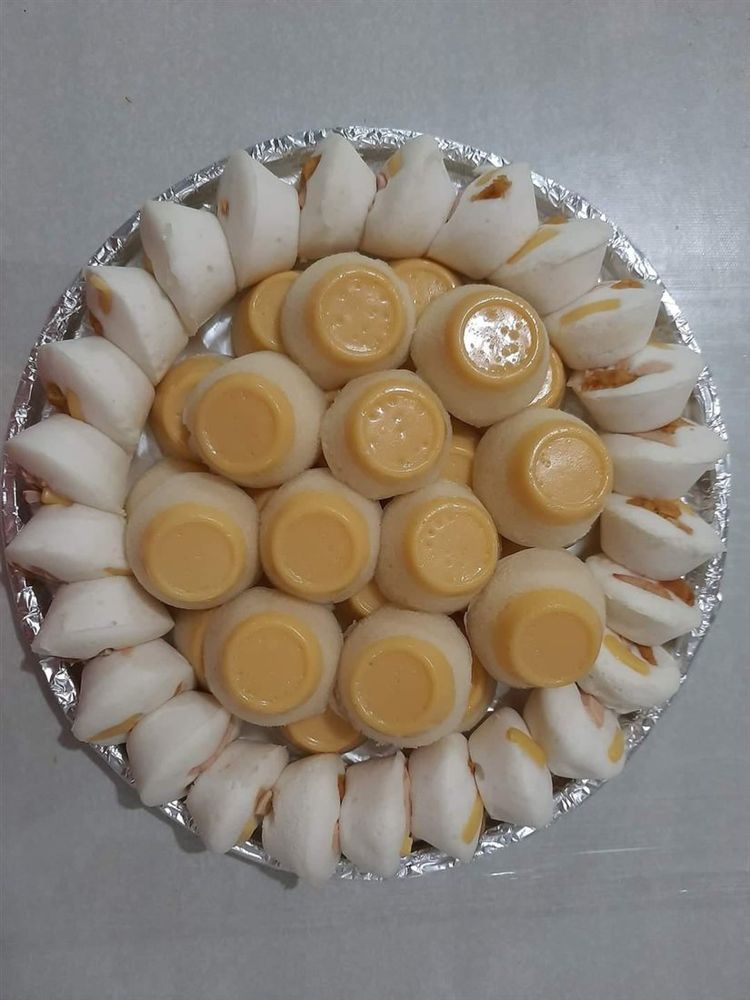Kakanin tray from Ellel's Local Delicacies